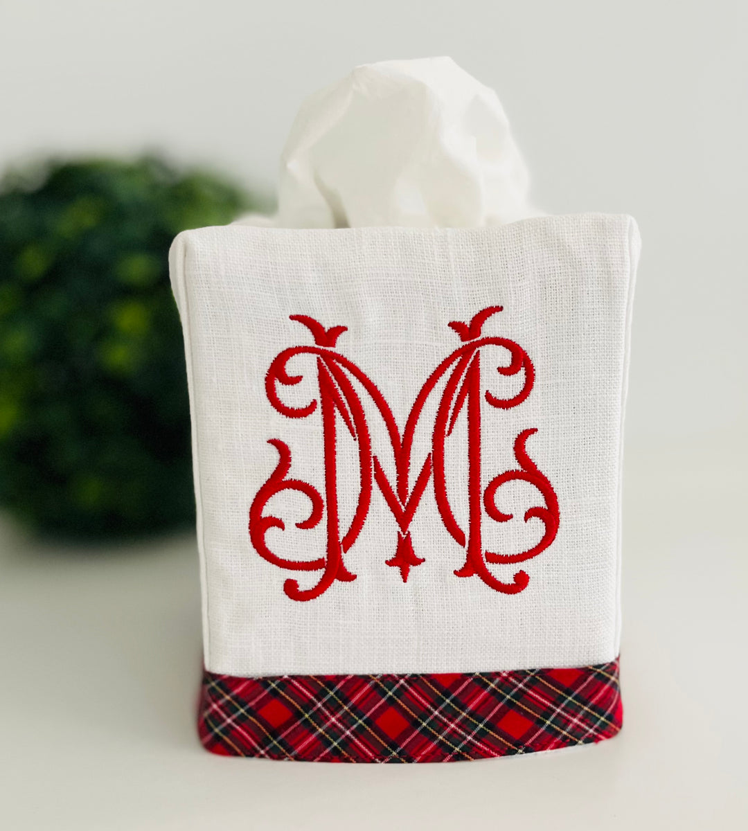 Holiday Plaid Tissue Box Cover