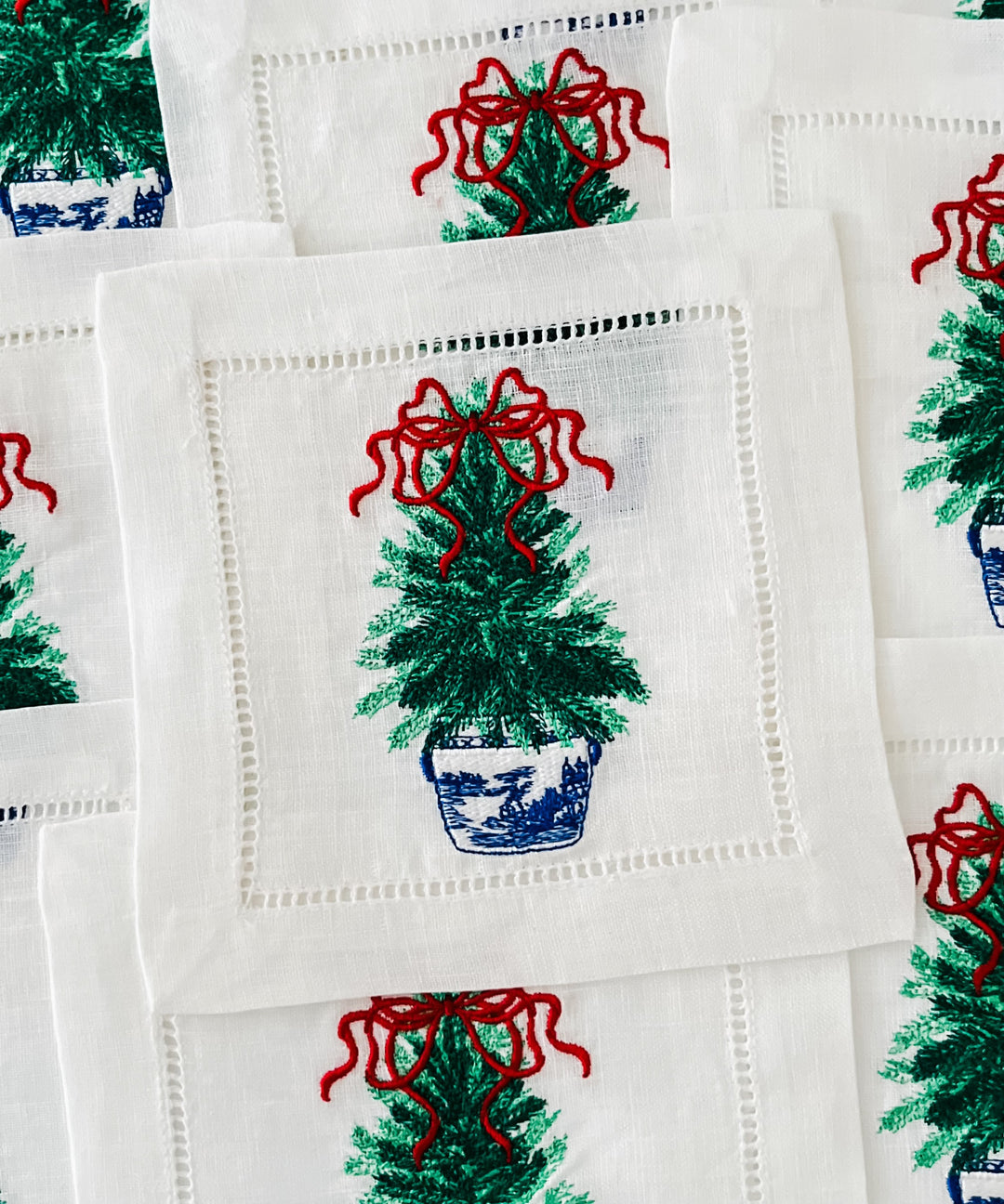 Ginger Jar Christmas Tree Cocktail Napkins - Set of Four